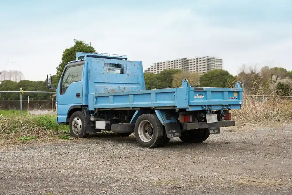 2t機材運搬車
